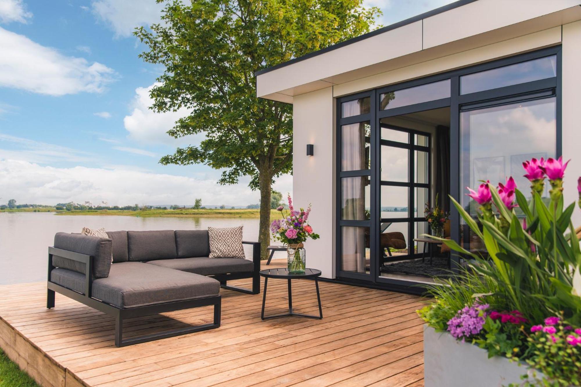 Marinapark Bad Nederrijn Hotel Maurik Exterior photo
